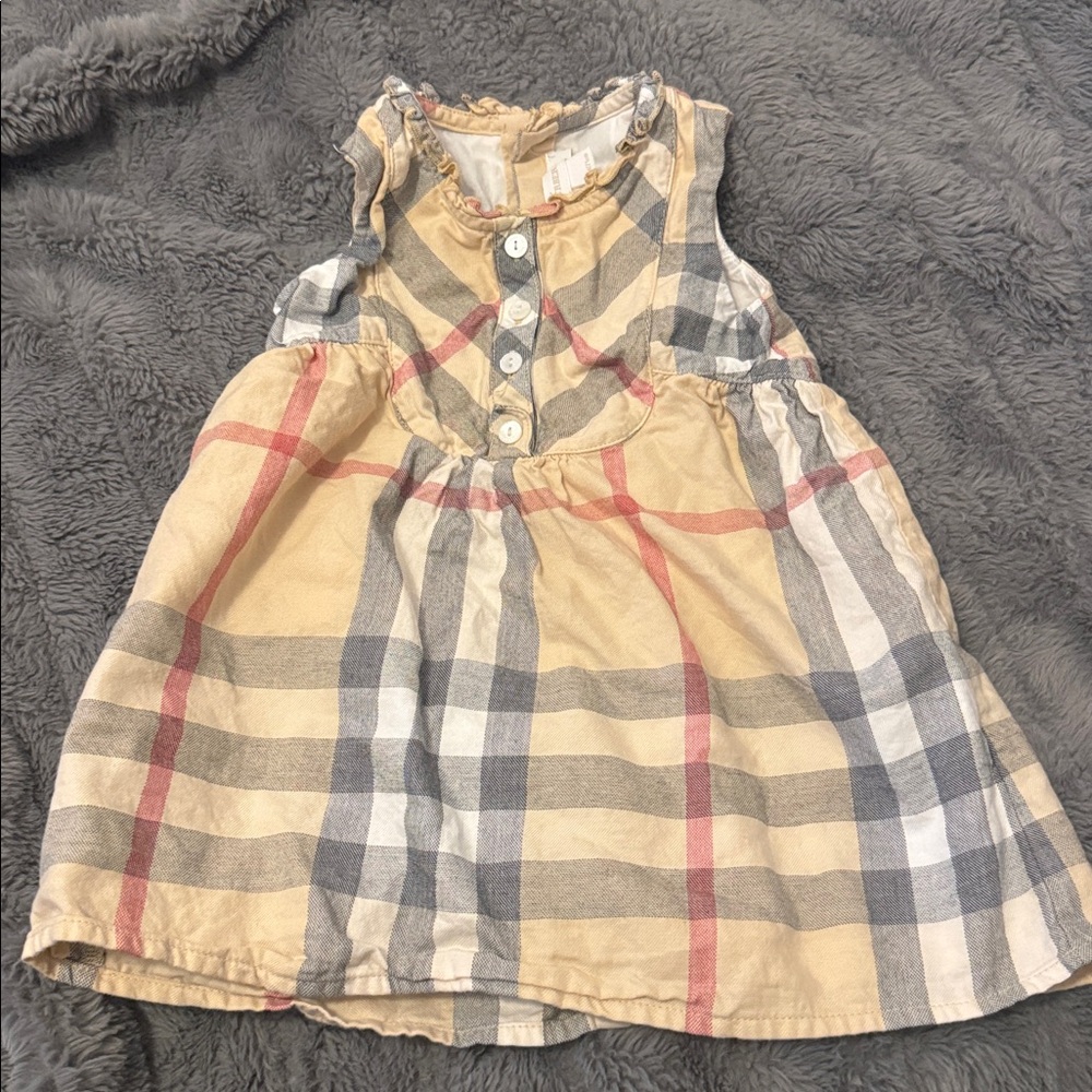 Burberry Beige and Black Textured Fabric